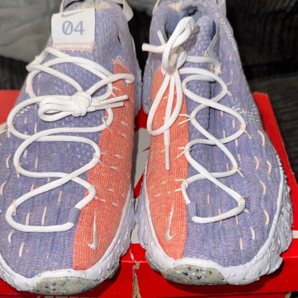Nike Space Hippie 04